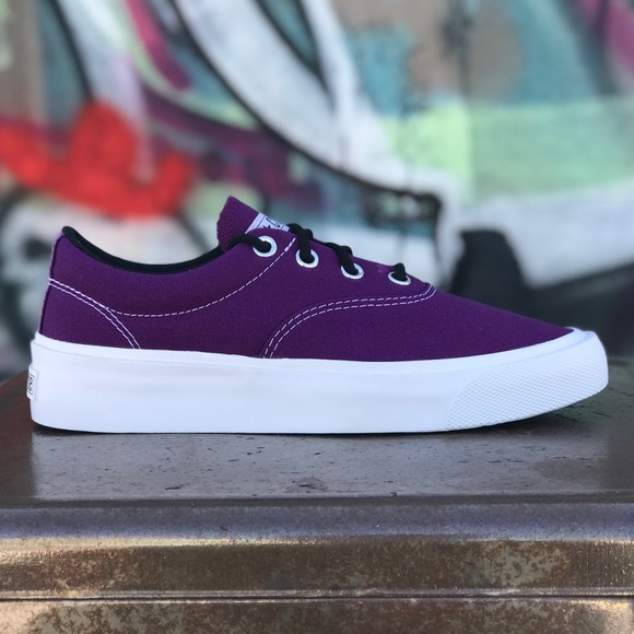 W Converse Skid Grip OX Nightfall Violet Sneakers - Picture 1 of 8